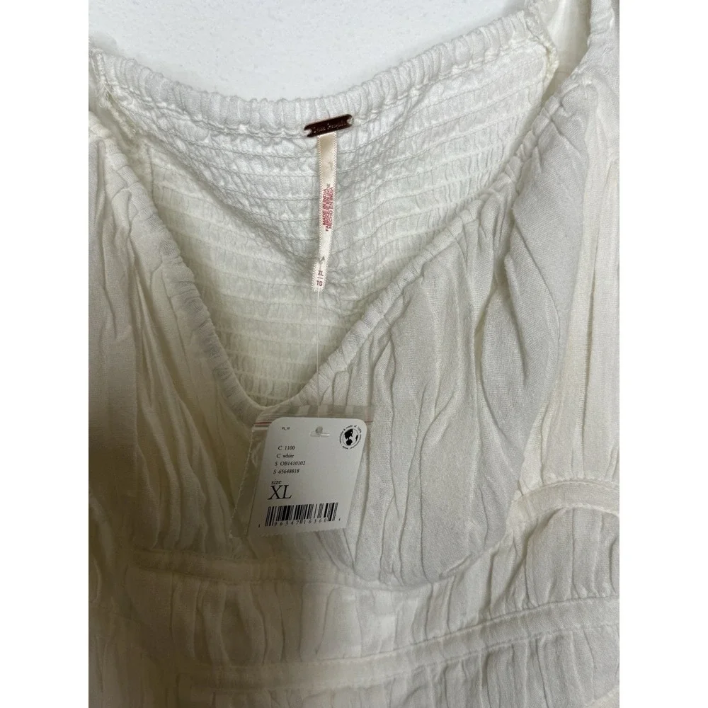 Free People Blouse Top Smocked White Ruffle Hem Boho Babydoll Coquette NWT XL